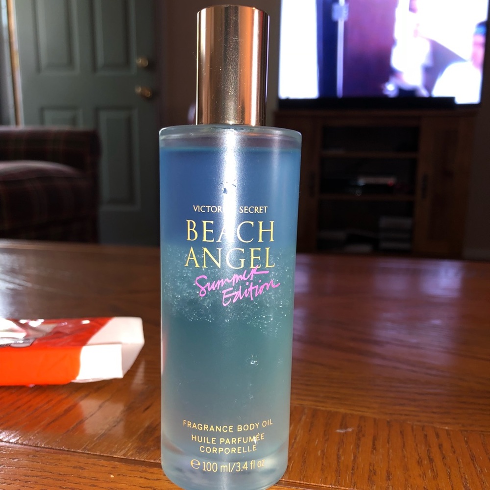Victoria’s Secret Beach Angel body oil